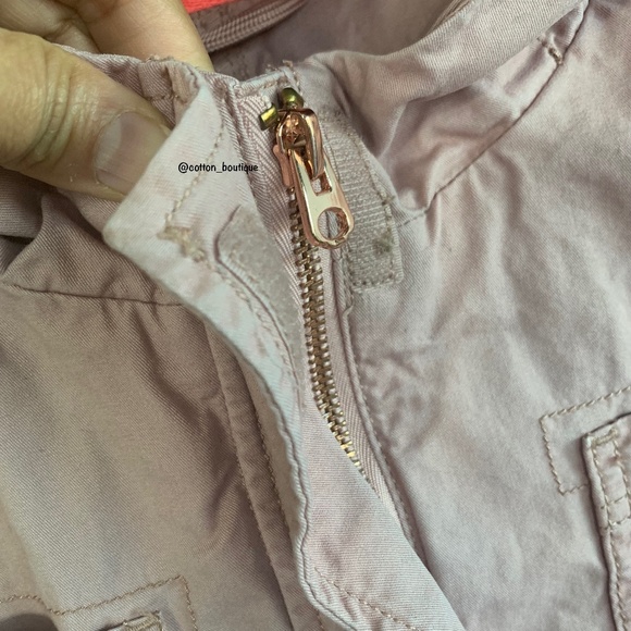 Old Navy - Picture 7 of 9